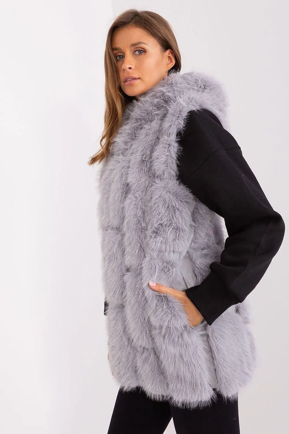 Elegant Hooded Faux Fur Vest for Stylish Warmth