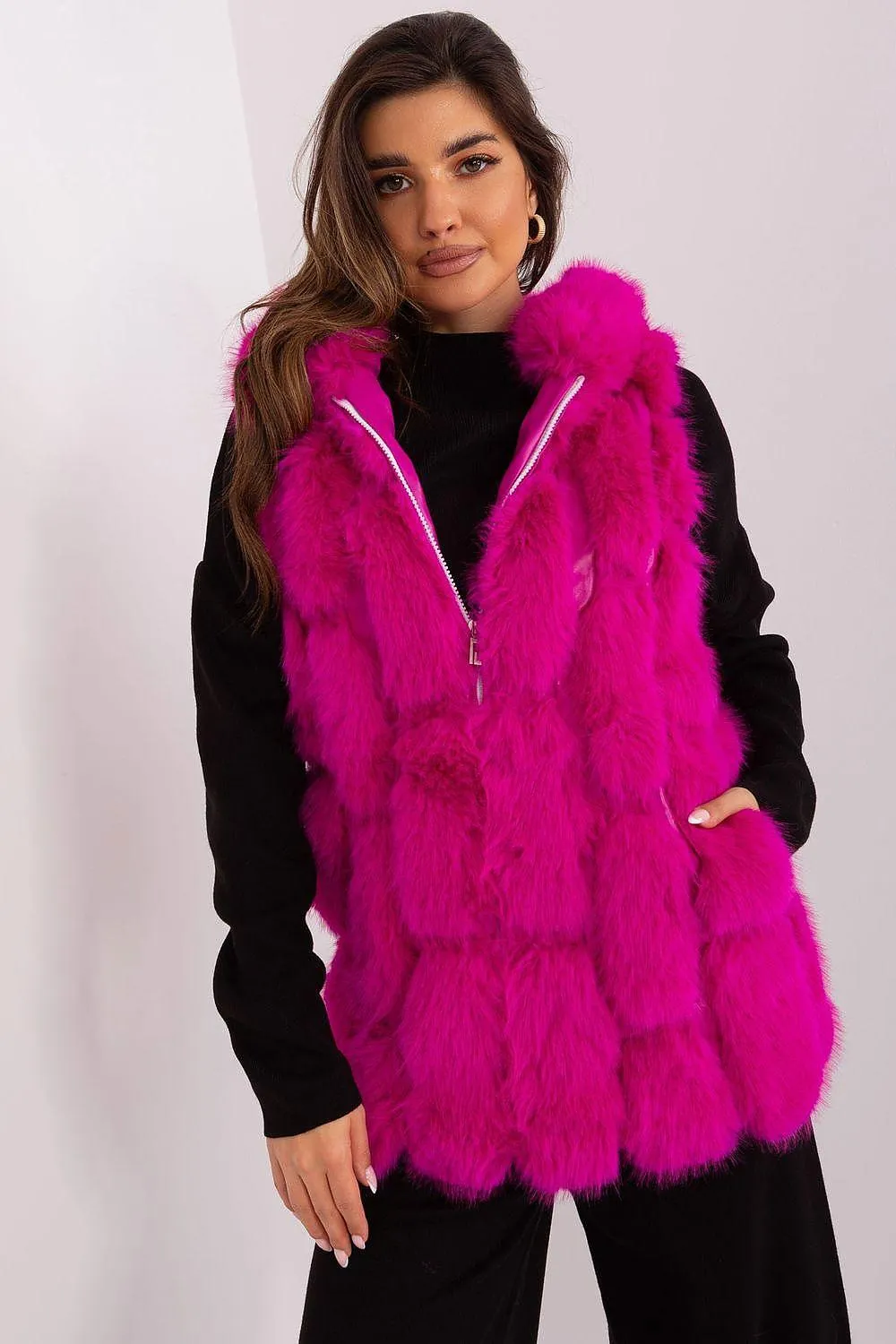 Elegant Hooded Faux Fur Vest for Stylish Warmth