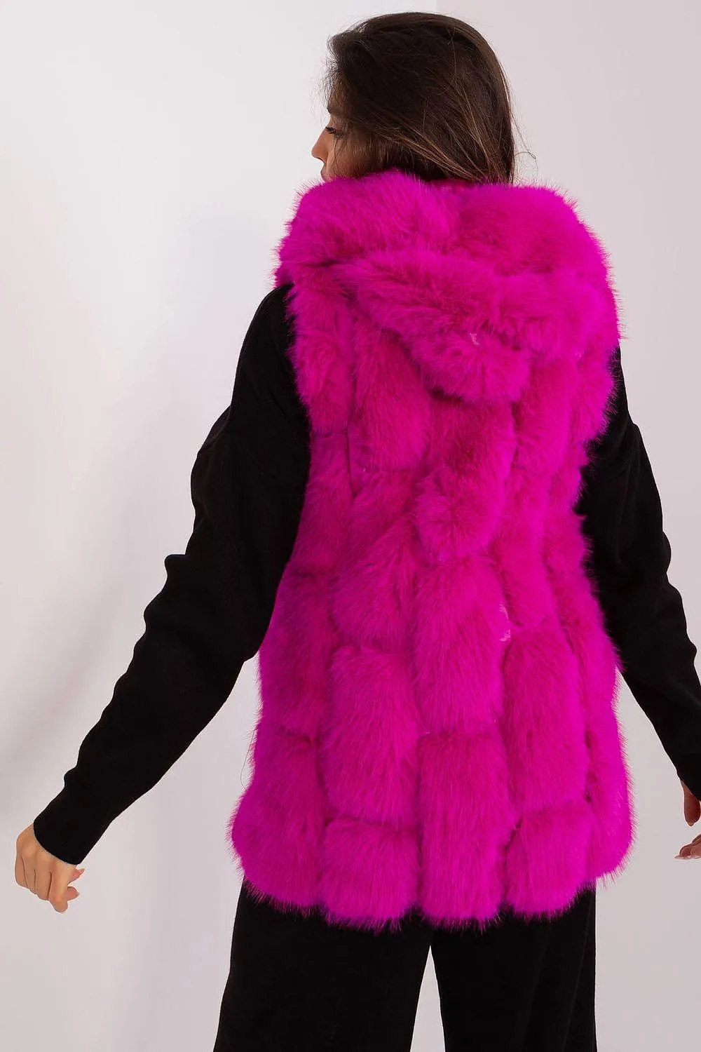 Elegant Hooded Faux Fur Vest for Stylish Warmth