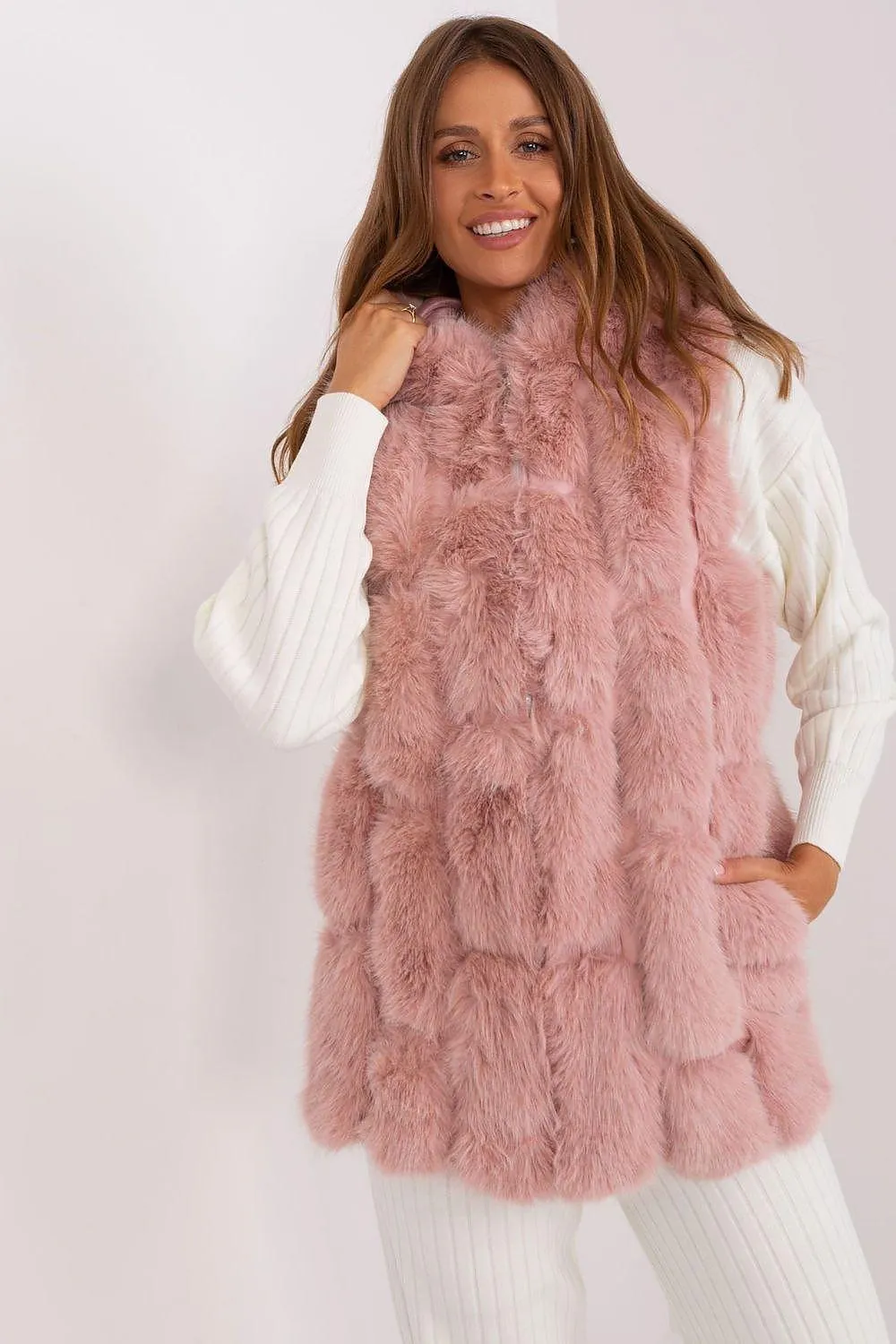 Elegant Hooded Faux Fur Vest for Stylish Warmth