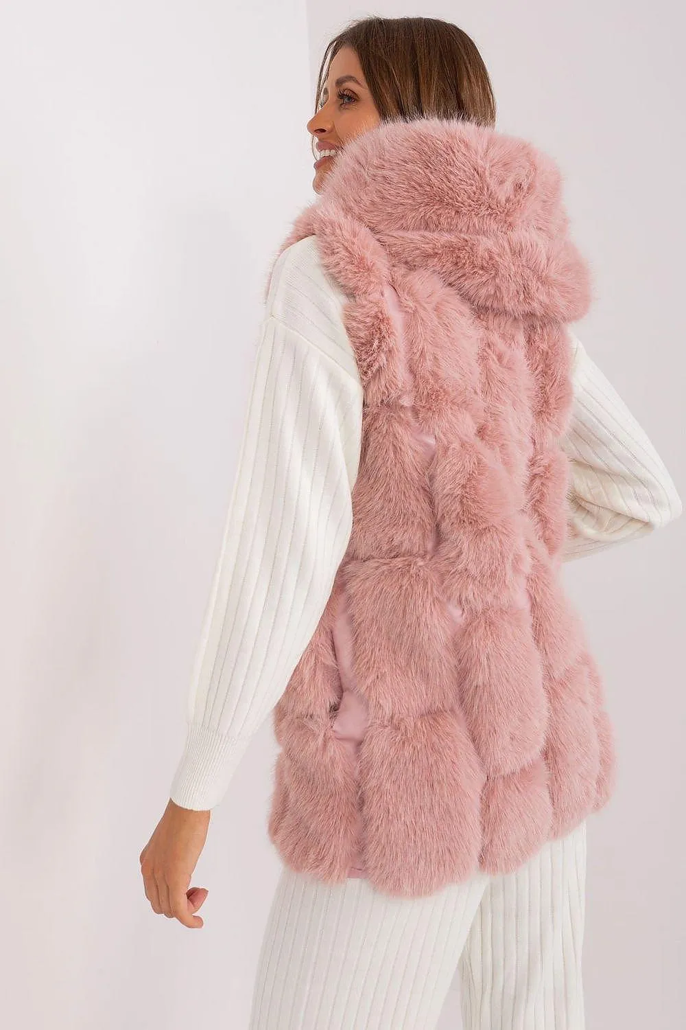 Elegant Hooded Faux Fur Vest for Stylish Warmth