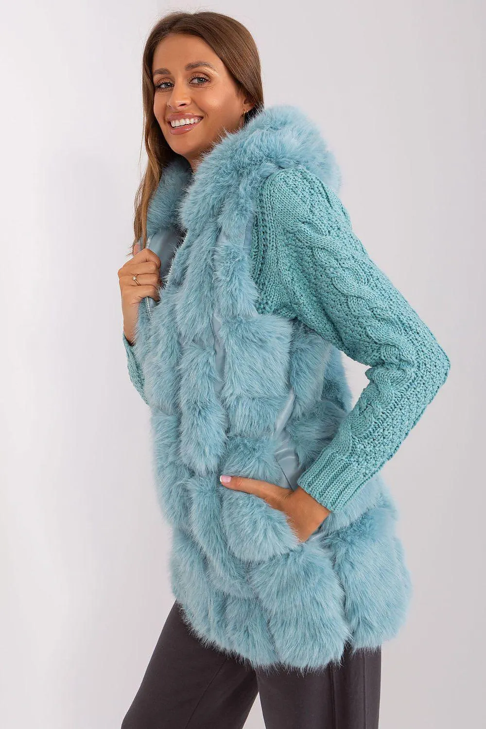 Elegant Hooded Faux Fur Vest for Stylish Warmth