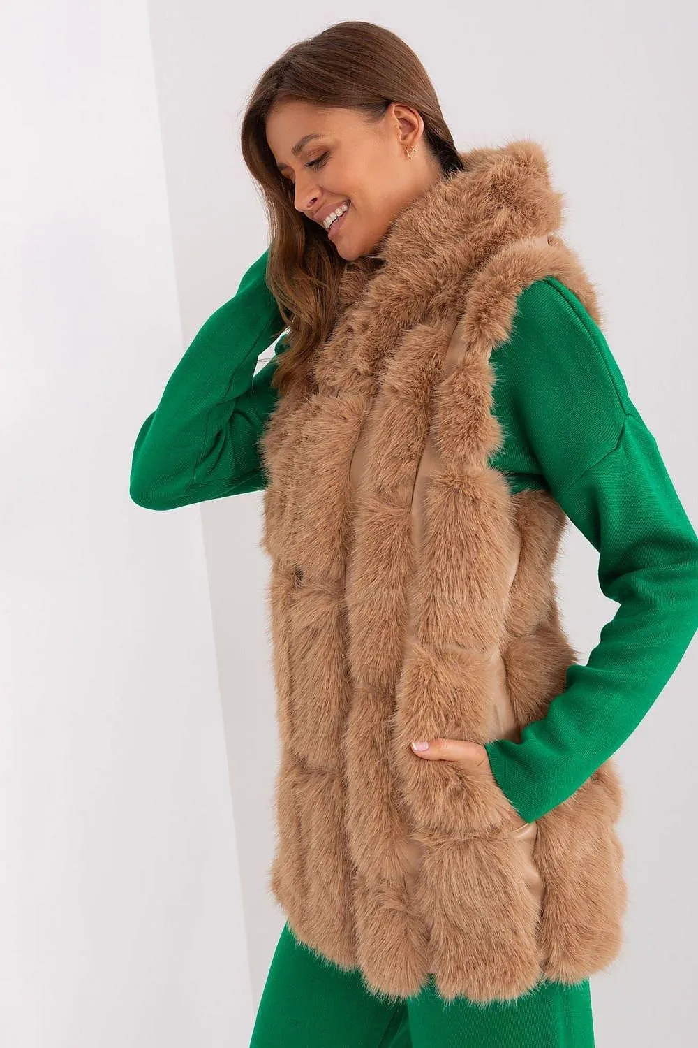 Elegant Hooded Faux Fur Vest for Stylish Warmth