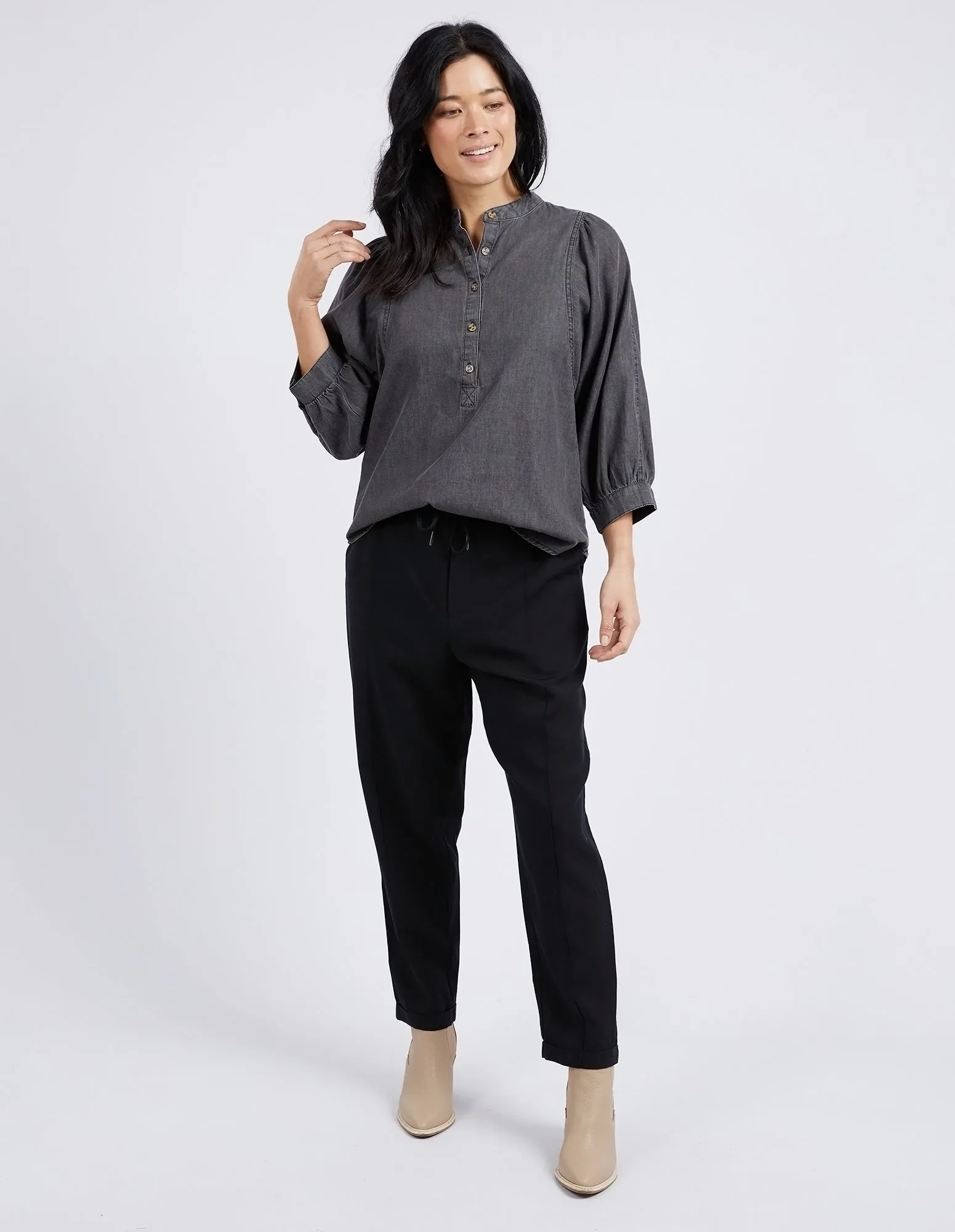 Larissa Pant Black