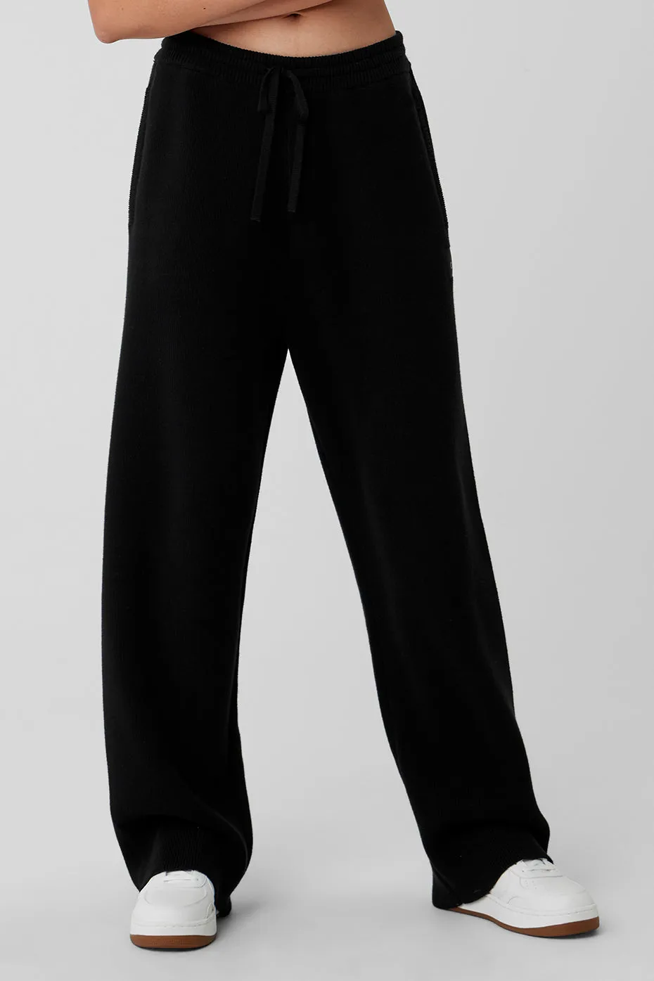 Scholar Straight Leg Sweatpant - Black